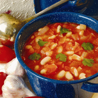 מרק עגבניות טריות ושעועית