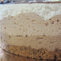 עוגת טריקולד (עוגת שכבות מוס שוקולד)